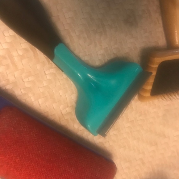 Cat/Dog items - Picture 2 of 5